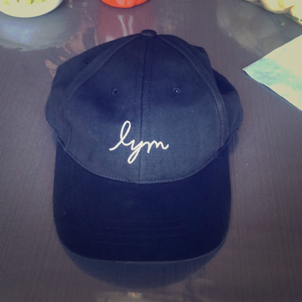 New never worn Love Your Melon Black Hat